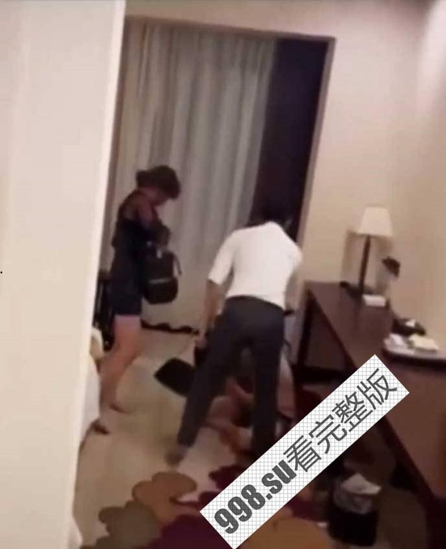 捉奸现场！ 震惊！妻子出轨老公表弟 被堵在酒店捉奸在床 真叔嫂情深！-6