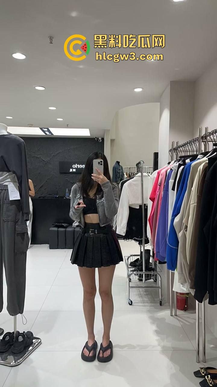 性感纹身巨臀少女私密录像流出！肥美臀部被猛烈撞击，内射中出全过程堪比大片！-1